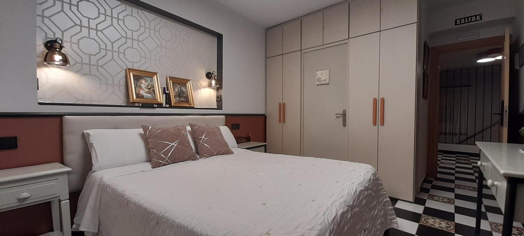 Hostal El Lechuguero カスカンテ エクステリア 写真