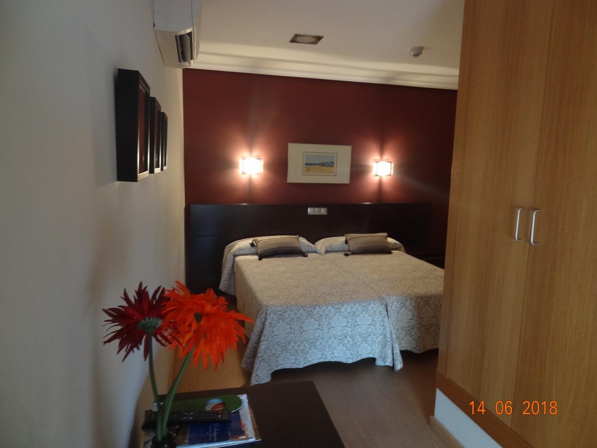 Hostal El Lechuguero カスカンテ エクステリア 写真